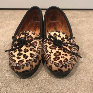 Cheetah Print Minnetonka Moccasins!